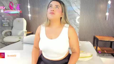Snapshot of julietha_taylor chatting on 06.19.26 Julietha online show from 06.19.26