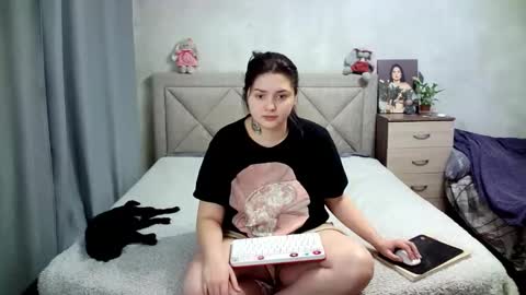 Julietkitty online show from 01.22.25