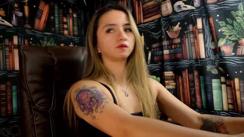 Julietta Jackson online show from 01.24.25