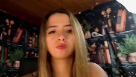 Julietta Jackson online show from 02.10.25