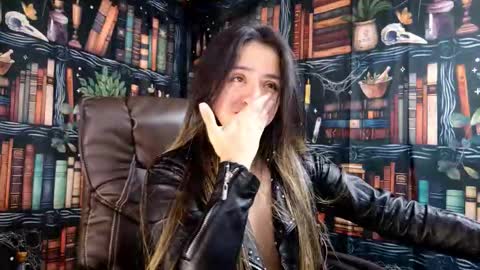 Julietta Jackson online show from 03.25.26