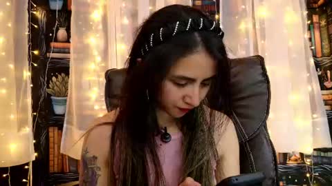 Snapshot of julietta__jackson chatting on 06.13.26 Julietta Jackson online show from 06.13.26