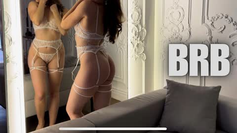 Julie online show from 01.14.25