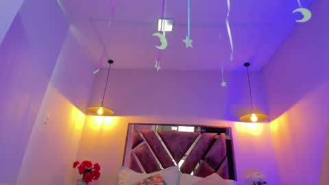 juli  online show from 02.24.26