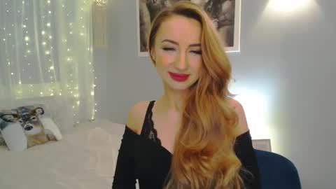 Snapshot of juliettesensual chatting on 12.20.24 JulietteSensual online show from 12.20.24