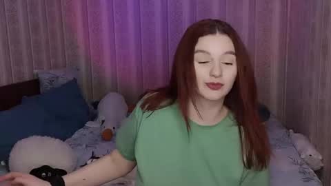 Snapshot of julithlally chatting on 12.20.25 Julith online show from 12.20.25