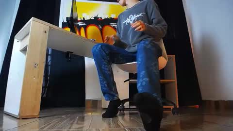 Snapshot of jullian_ricci chatting on 02.22.26 jullian online show from 02.22.26