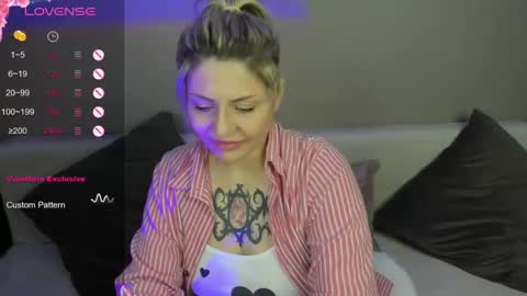 Jully online show from 02.09.25