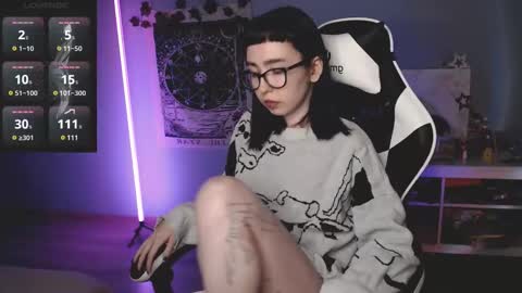 Baroness Von Cringe online show from 03.05.25