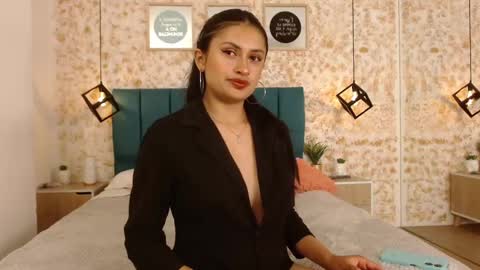 Julietha  online show from 02.15.25