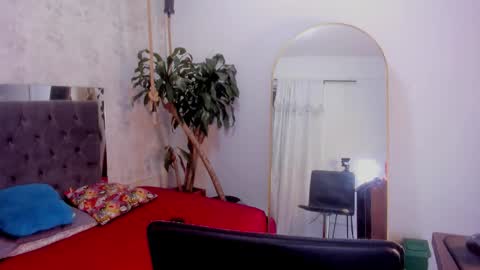 july_quinzel online show from 03.10.26