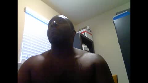 Snapshot of junbug8812 chatting on 09.30.25 junbug8812 online show from 09.30.25