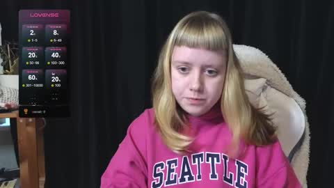 Snapshot of june_shy0 chatting on 11.22.25 June online show from 11.22.25