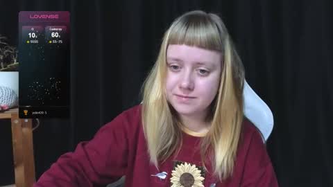 Snapshot of june_shy0 chatting on 11.27.25 June online show from 11.27.25