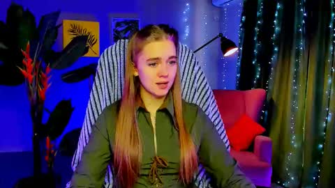 junewoods online show from 02.06.26