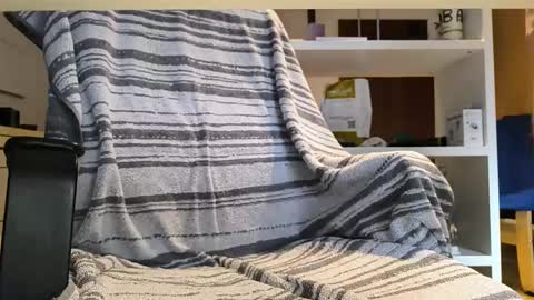 jungfrau19_ online show from 12.14.25