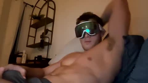 Junior Madison online show from 02.24.25