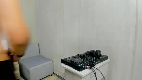 Jupiter online show from 11.28.25