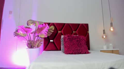 Snapshot of jupiterfoxxxx chatting on 01.30.25 Jupiter Fox online show from 01.30.25