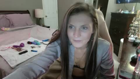 Snapshot of just4fun199393 chatting on 07.02.26 Hi guys Im Sarah and my pleasure is in your hands. online show from 07.02.26