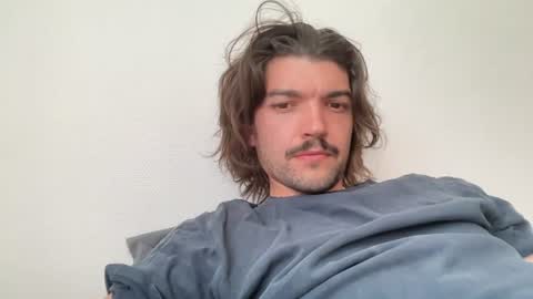 just_a_guy_with_a_big_cock online show from 07.01.26