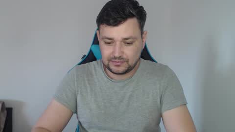 Snapshot of just_a_nice_guy_27 chatting on 03.12.25 Alex online show from 03.12.25