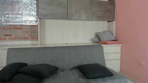 danny black top 19 years and sophie blonde girl  19 years the boy is Max online show from 01.16.26