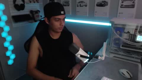 Snapshot of justagamerxxx chatting on 11.17.25 Rhys online show from 11.17.25