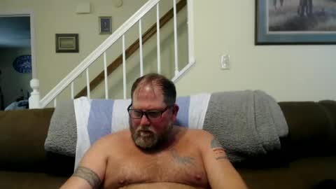 Snapshot of justaguyandnaked chatting on 06.11.26 justaguyandnaked online show from 06.11.26