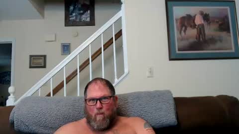 Snapshot of justaguyandnaked chatting on 07.18.26 justaguyandnaked online show from 07.18.26