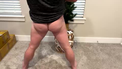 Snapshot of justanudedude chatting on 12.09.24 justanudedude online show from 12.09.24