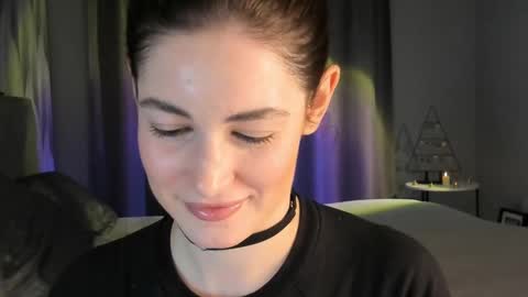 Snapshot of justbarbie chatting on 01.20.25 Alexa online show from 01.20.25