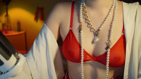 Snapshot of justbarbie chatting on 02.14.25 Alexa online show from 02.14.25