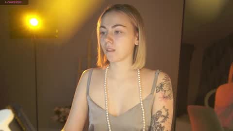 Snapshot of justbarbie chatting on 03.01.25 Alexa online show from 03.01.25