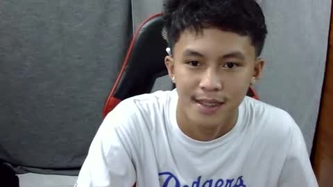 Snapshot of justcallme_james chatting on 05.08.26 James online show from 05.08.26