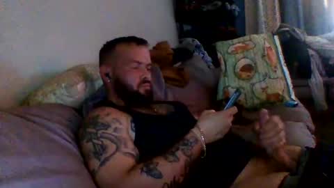 Snapshot of justgrosch4200 chatting on 09.26.25 justgrosch4200 online show from 09.26.25