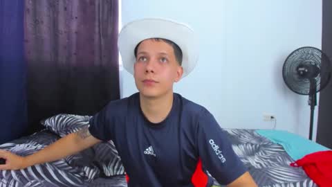 Snapshot of justin_biker chatting on 12.03.24 justin_biker online show from 12.03.24