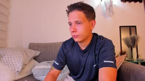 Snapshot of justin_biker chatting on 03.02.25 justin_biker online show from 03.02.25