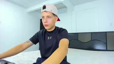 Snapshot of justin_biker chatting on 09.16.25 justin_biker online show from 09.16.25