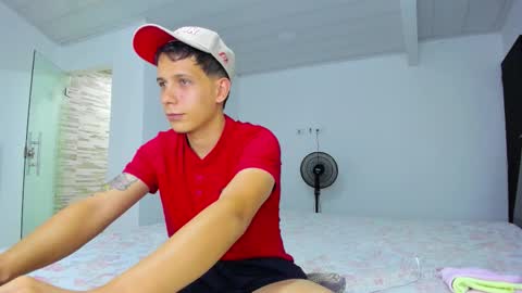 Snapshot of justin_biker chatting on 09.22.25 justin_biker online show from 09.22.25