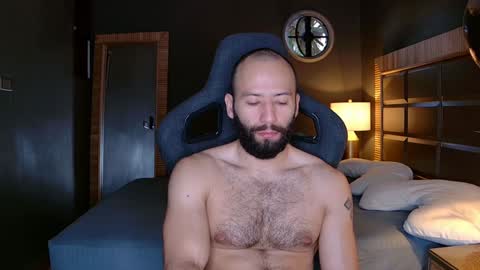 Justin online show from 01.12.25