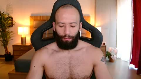 Snapshot of justin_hton chatting on 01.18.26 Justin online show from 01.18.26