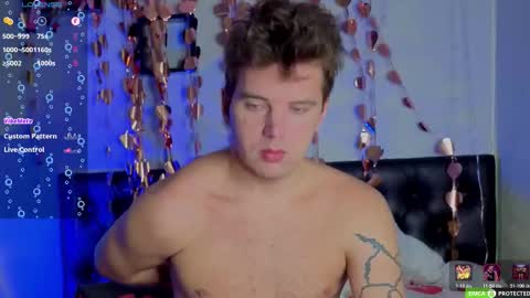 Snapshot of justin_reed chatting on 02.11.26 Arthur online show from 02.11.26