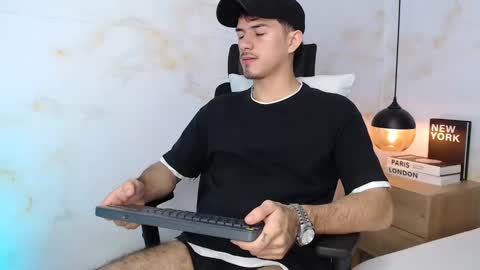 Justin online show from 12.02.25