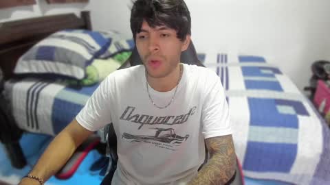 Snapshot of justin_stark1 chatting on 12.02.24 Diego online show from 12.02.24