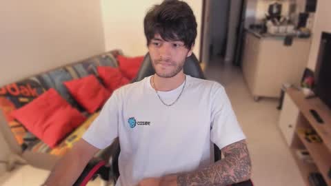 Snapshot of justin_stark1 chatting on 10.24.25 Diego online show from 10.24.25