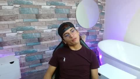  justin  online show from 03.10.26