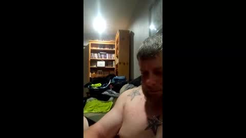 justincase8669 online show from 04.15.26