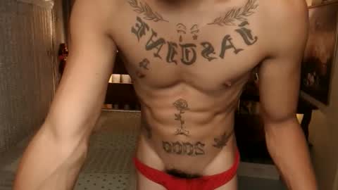 justine_hunk online show from 12.03.25