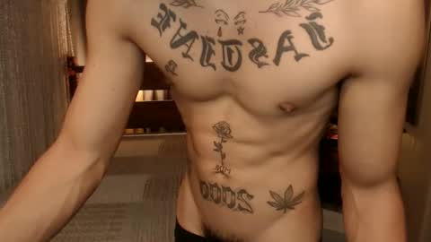 justine_hunk online show from 04.01.26